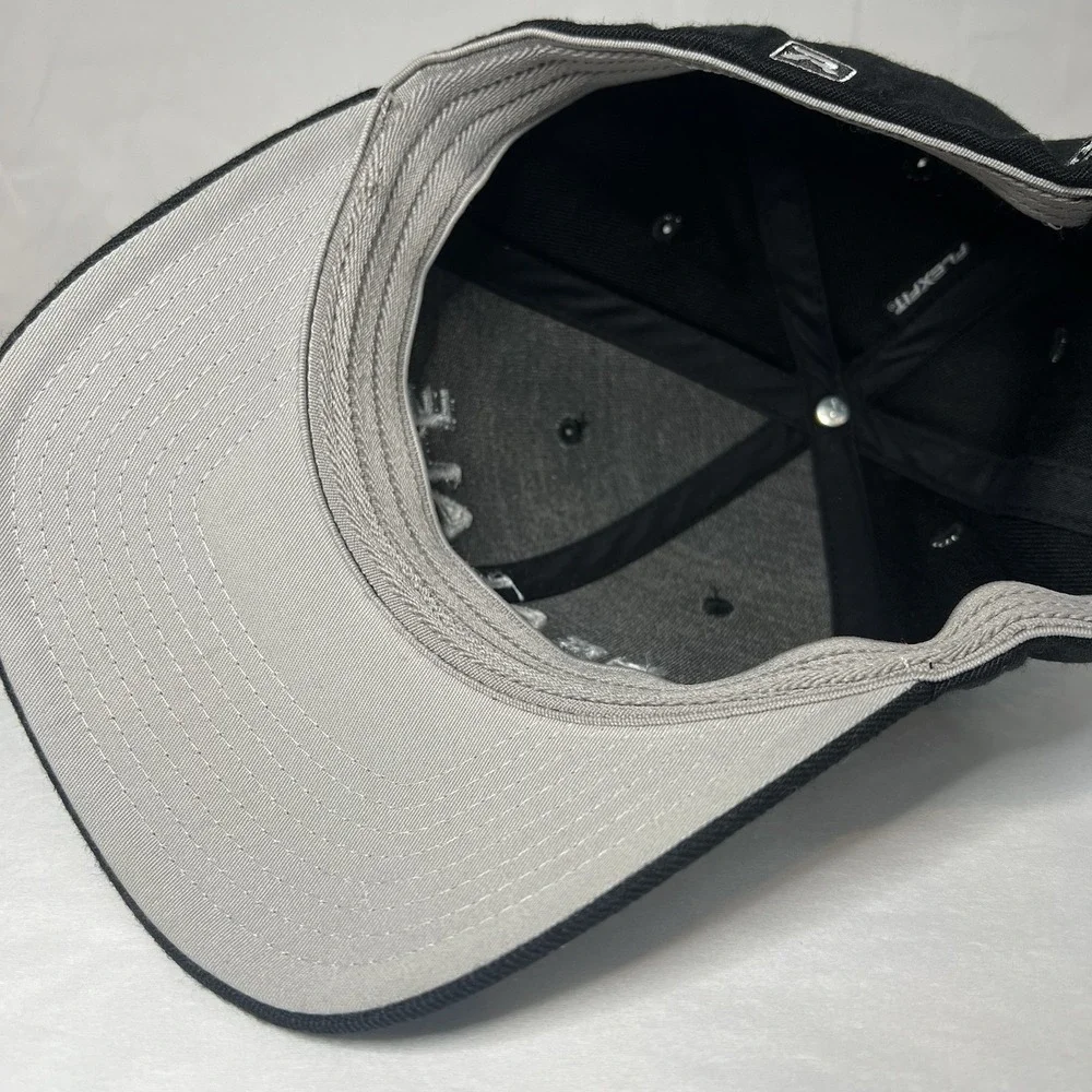 Real Ale Brewery Blanco Texas Cap Hat Black‎ FlexFit Brewing Small Medium Beer